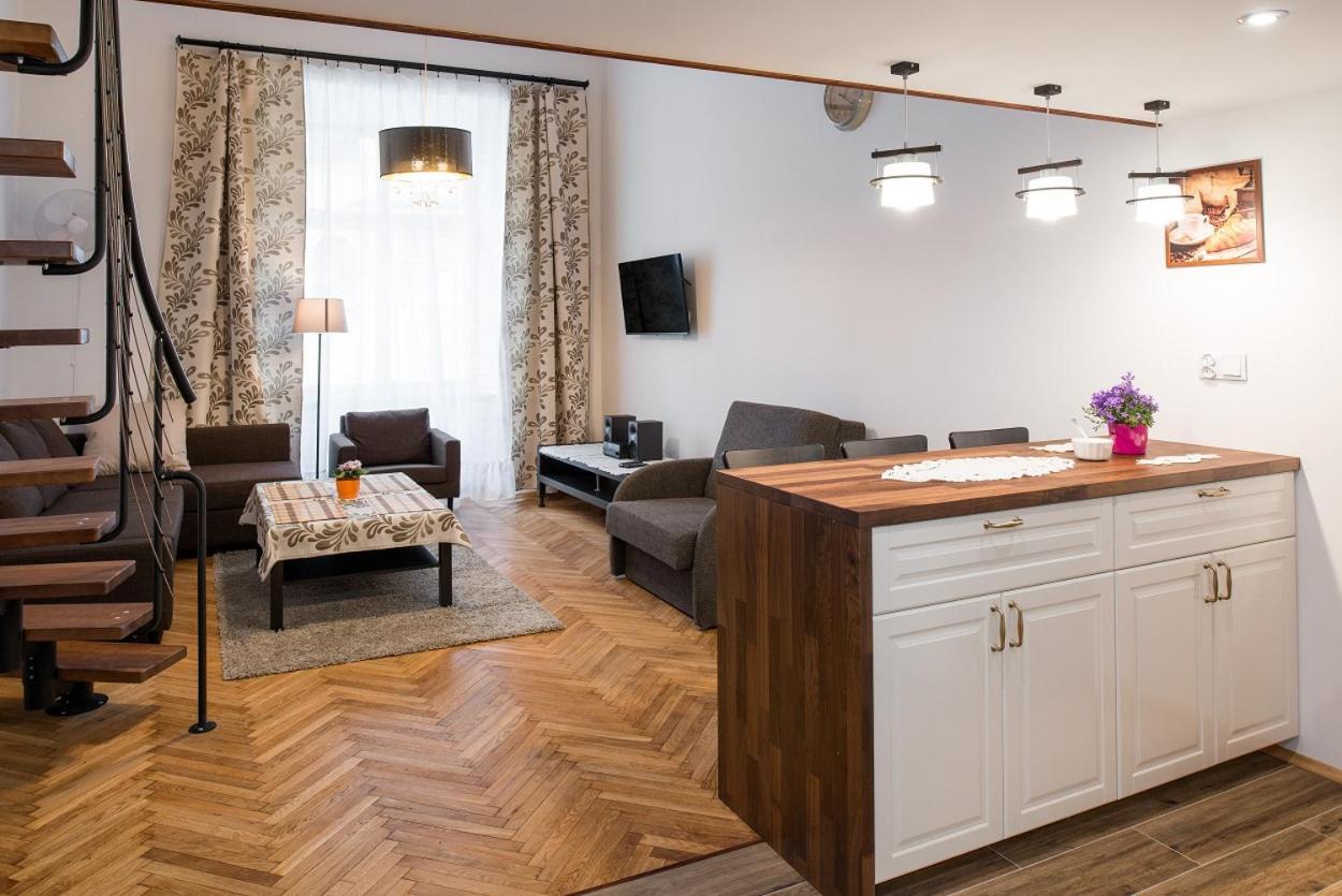 At Krakow Apartments Habitación foto